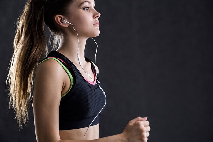 Słuchawki do biegania – czym kierować się podczas wybierania sprzętu?