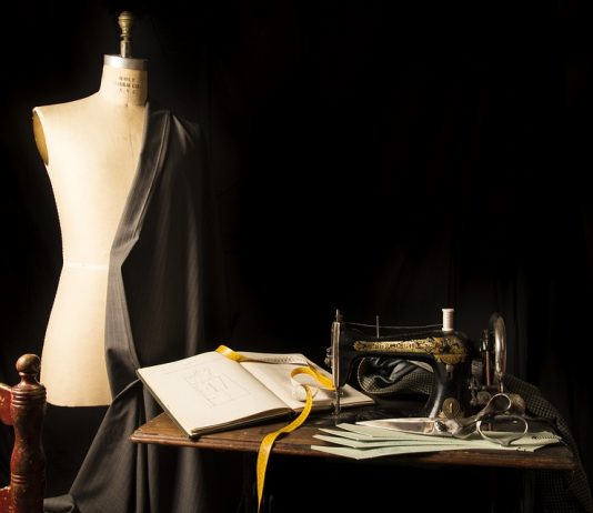 Suknia wieczorowa online też może nam być proponowana Suknia wieczorowa online też może nam być proponowana