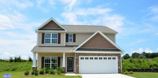 Polacy polubili domy z drewna