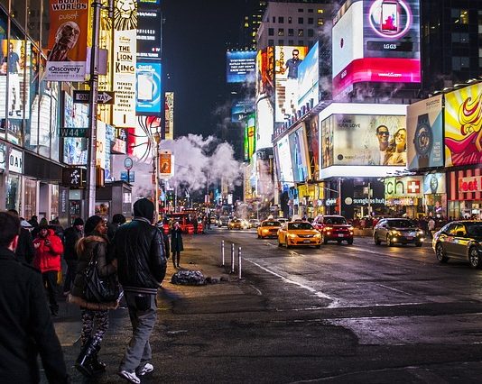 Realizowanie zleceń- firmy transportowe Realizowanie zleceń- firmy transportowe