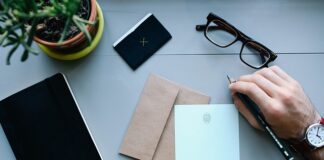 Ile cm ma koperta A4?