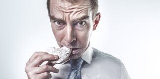 Do jakiej koszuli nie pasuje krawat? Do jakiej koszuli nie pasuje krawat?