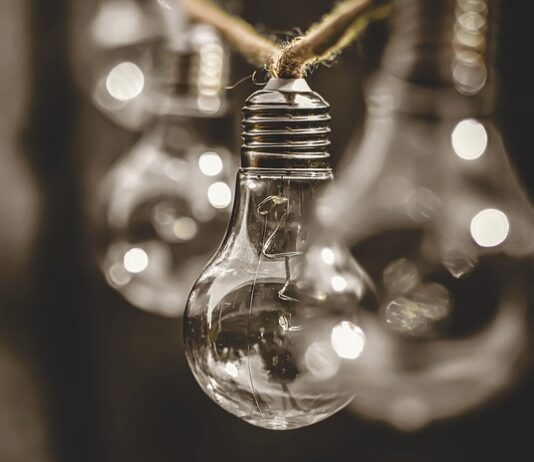 Jak długo goi się ucho po przebiciu?