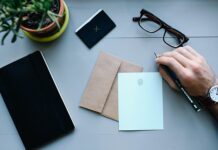 Ile kosztuje jedna koperta? Ile kosztuje jedna koperta?