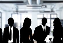 Co ubrać do spodni w kratę mężczyzną? Co ubrać do spodni w kratę mężczyzną?