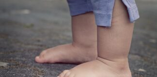 Dlaczego warto chodzić boso? Dlaczego warto chodzić boso?